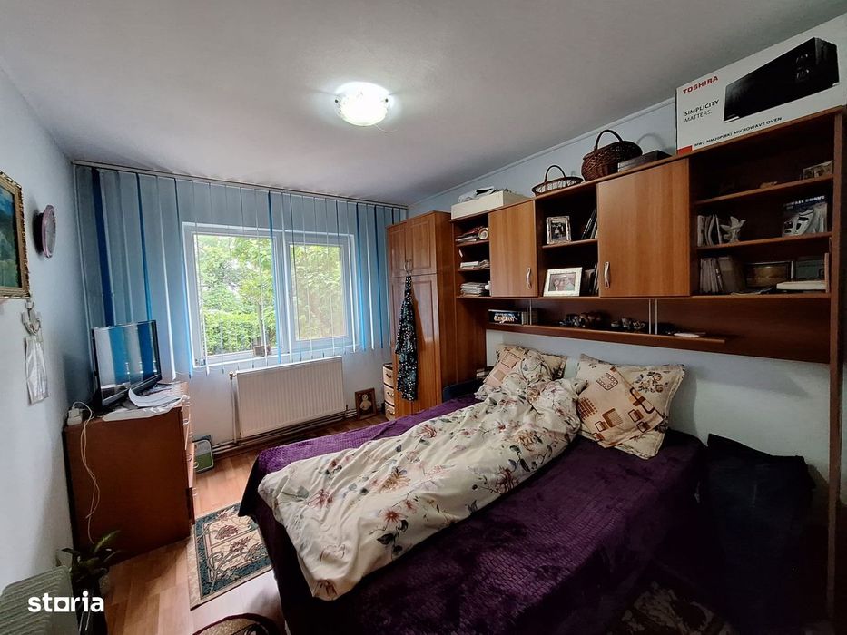 Apartament 2 camere semidecomandate parter,zona Mioritei