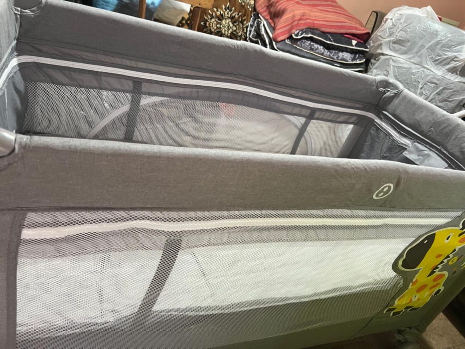 Детский манеж продам