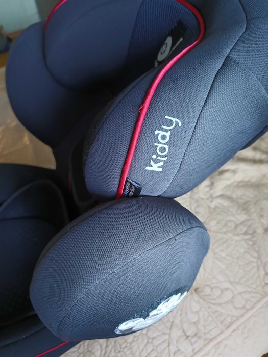 ISOFIX столче за кола Kiddy Phoenixfix Pro 2 (9-18 kg)- много запазено