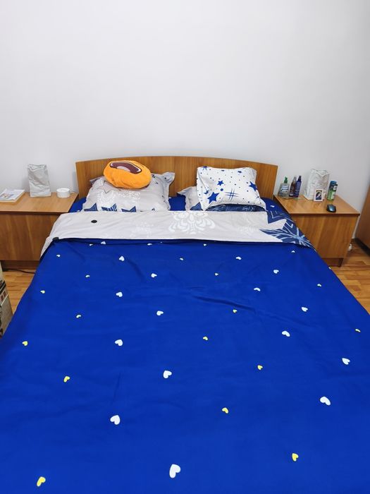 Vând dormitor în stare buna