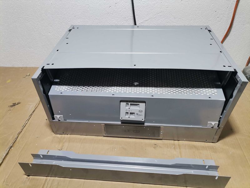 Аспиратор за вграждане - Whirpool 140 W