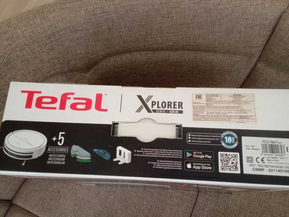 Продам робот пылесос