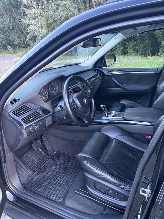 BMW X5 BMW X5 // E70 // MOTOR M57 // 235CP