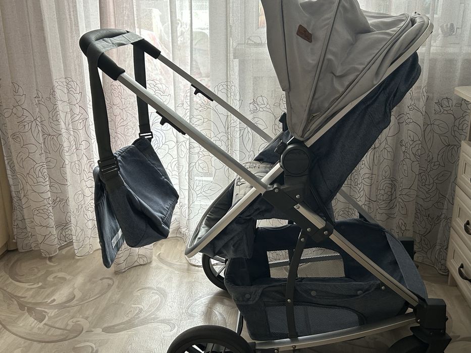 Детская коляска