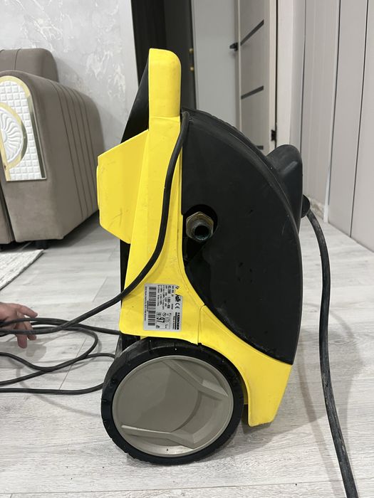 Продаю karcher k5