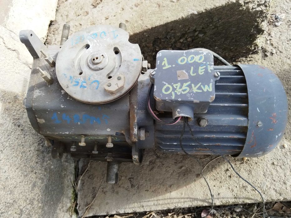 Reductor cu motor 0,75 KW
