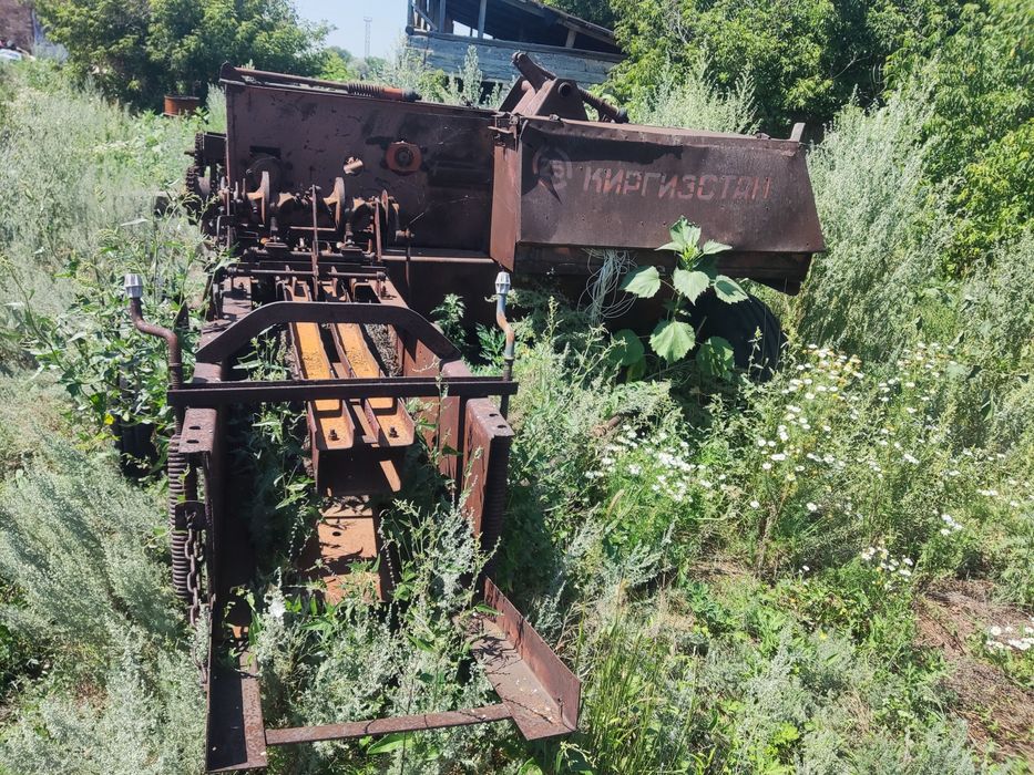 Продам тюковальный пресс