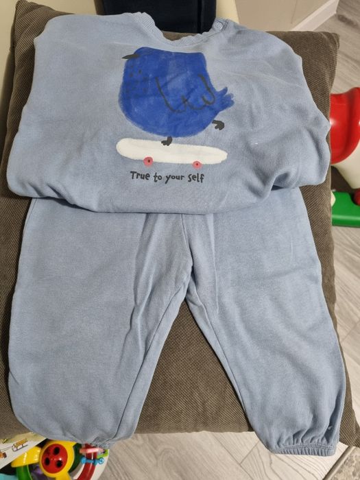 Hăinuțe marimea 86