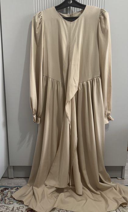 Платье, безрукавка и рубашка