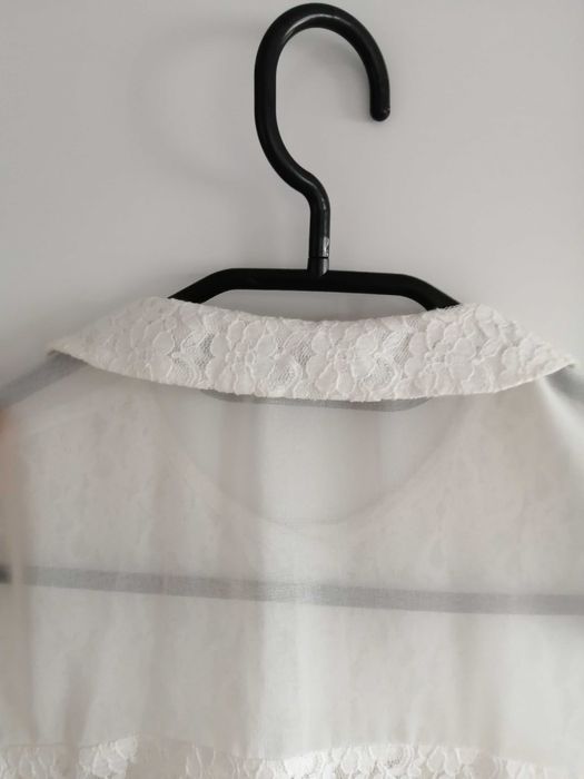 Bluza ZARA camasa dantela alba crem nasturi perlati marimea S