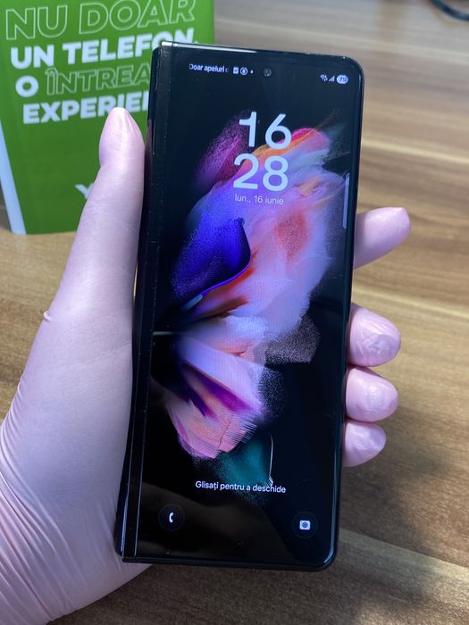 Samsung Galaxy Z Fold 3 Duos / Garanție 14 zile / 512 Gb / Acceptabil