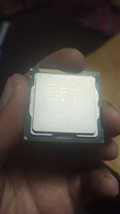 I3 sotiladi 180000som