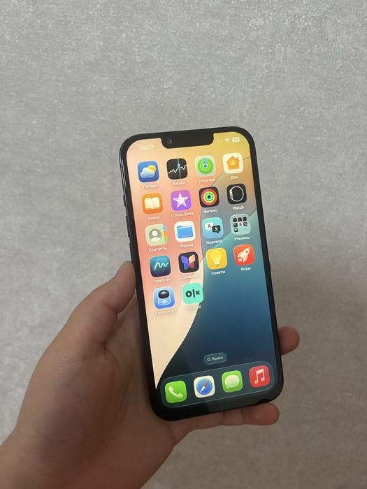 iPhone 13 128 gb отличный
