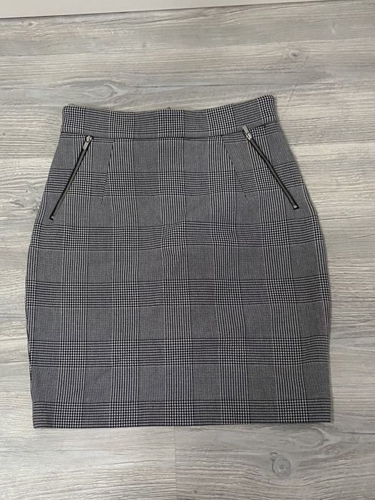 Fustă conică, achizionată din H&M