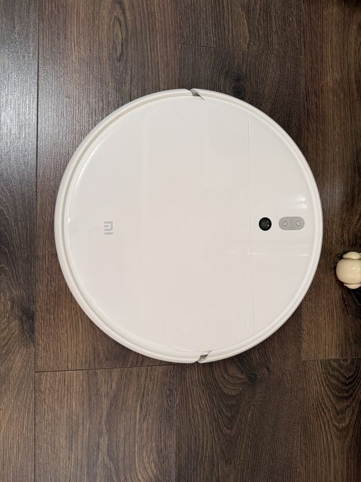 Робот-пылесос Xiaomi Mi Robot Vacuum-Mop