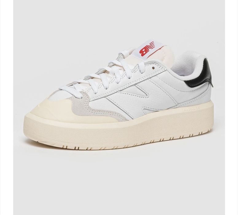 Adidasi nike CT 302