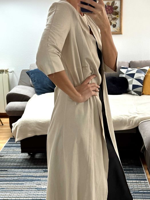 Vând pardesiu bej - piele naturala - S/M