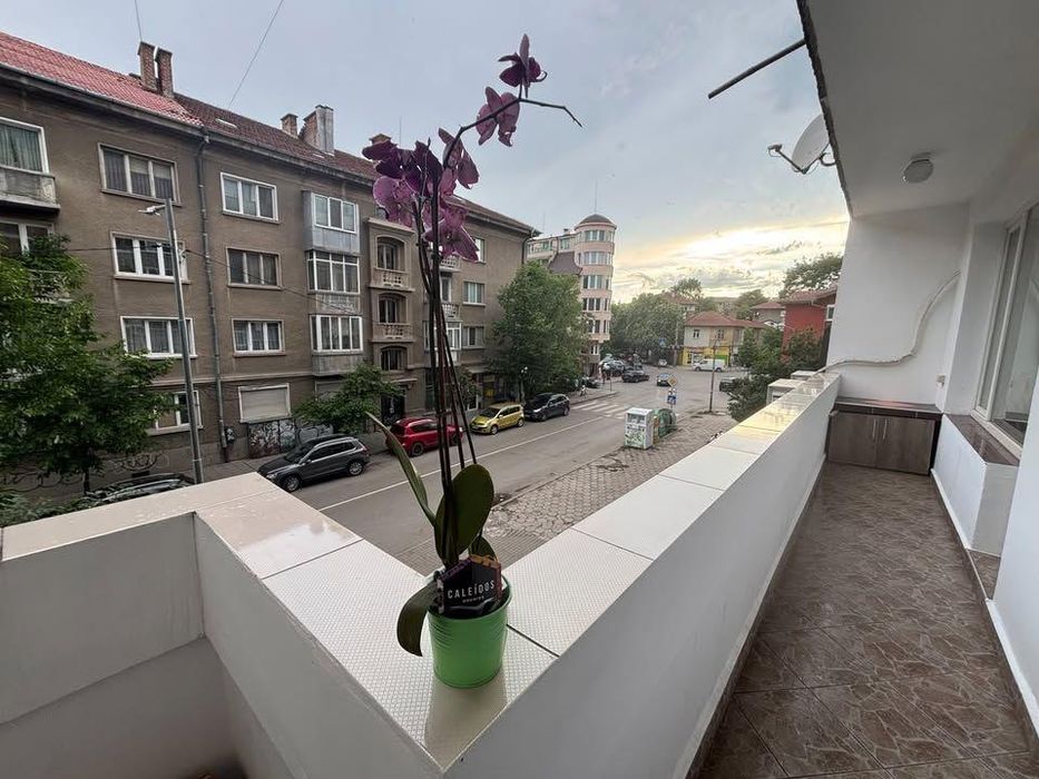 Четиристаен апартамент под наем в ж.к. Гео Милев, 2222100