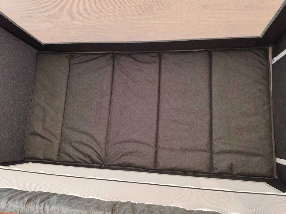 Bedside cot/ playpen/ travel cot with changing table