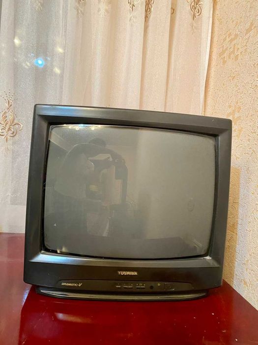 Телевизор LG б.у. и телевизор Toshiba б.у.