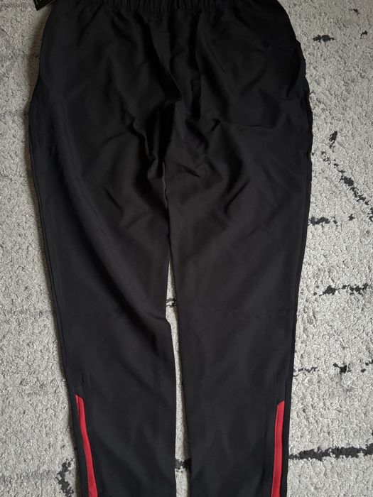 Севиля - оригинални футболни артикули