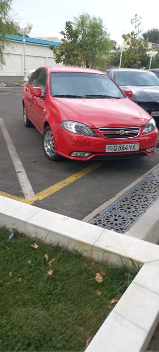 Gentra avtomat evro sotiladi