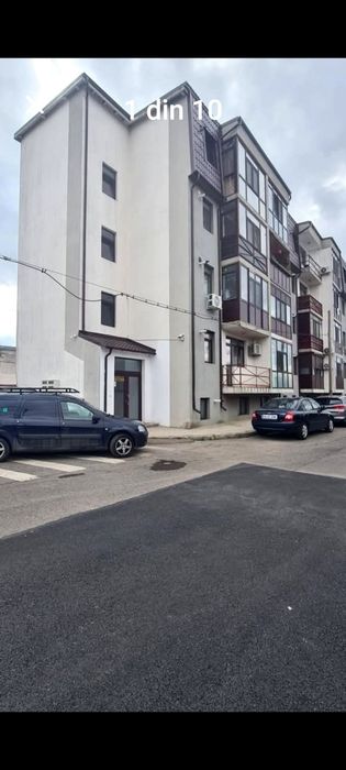 Vând ap două camere decomandat conf 1 toate utilitățile zona Sălaj Demisol 60 Mp — fotografia 1
