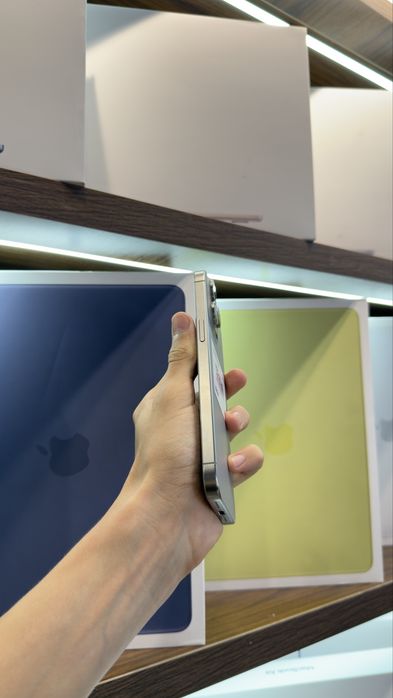iphone 15 pro max naxtka