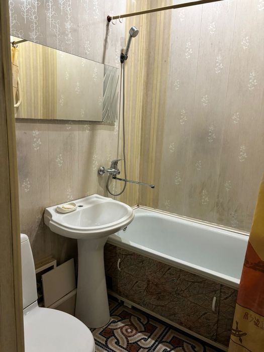Продам 1ком квартиру в центре