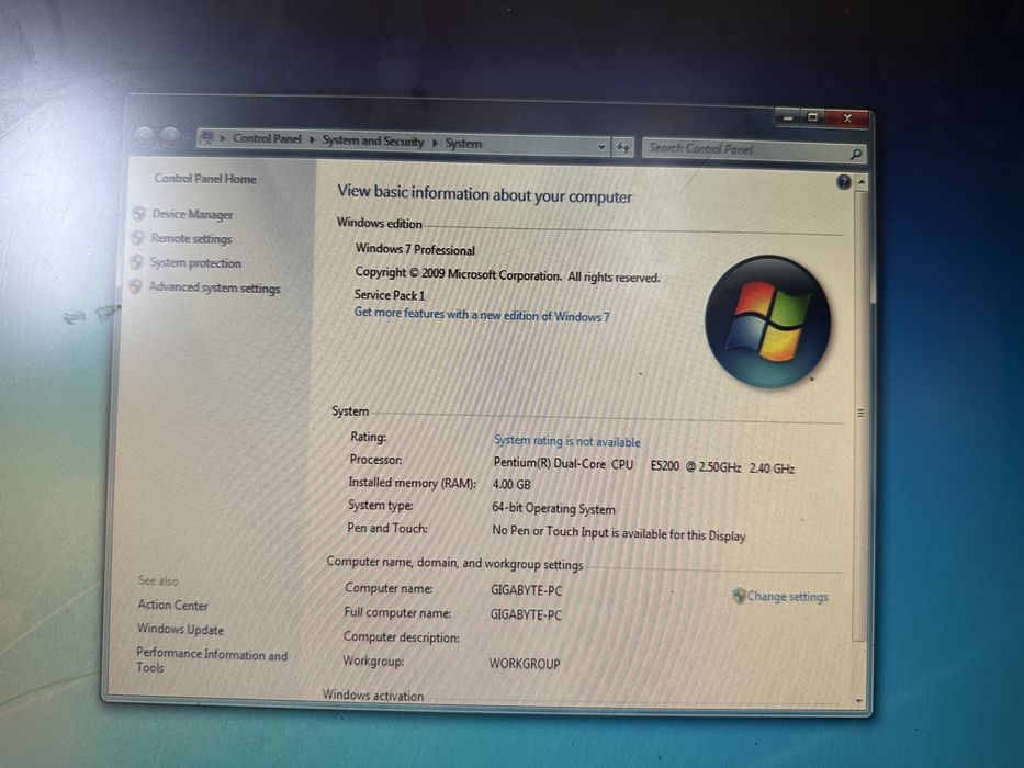 Компютър  GIGABYTE 540 GB + монитор ACER