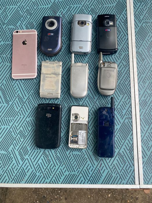 Telefoand vechi