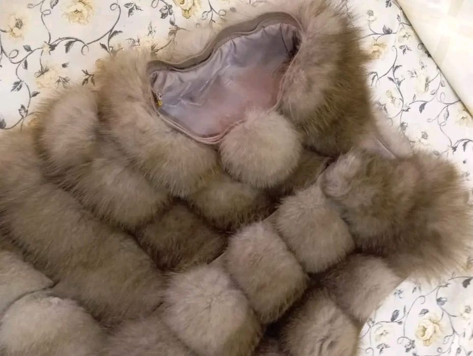 Пальто от лисица