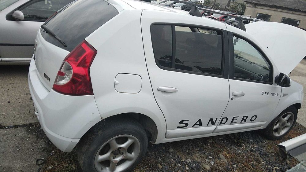 Usi Dreapta fata/Dreapta Spate Dacia Sandero 2008