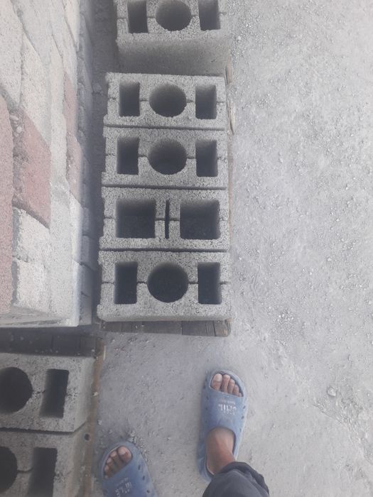 Shlaka bloklar 17x35 16x32  sotiladi