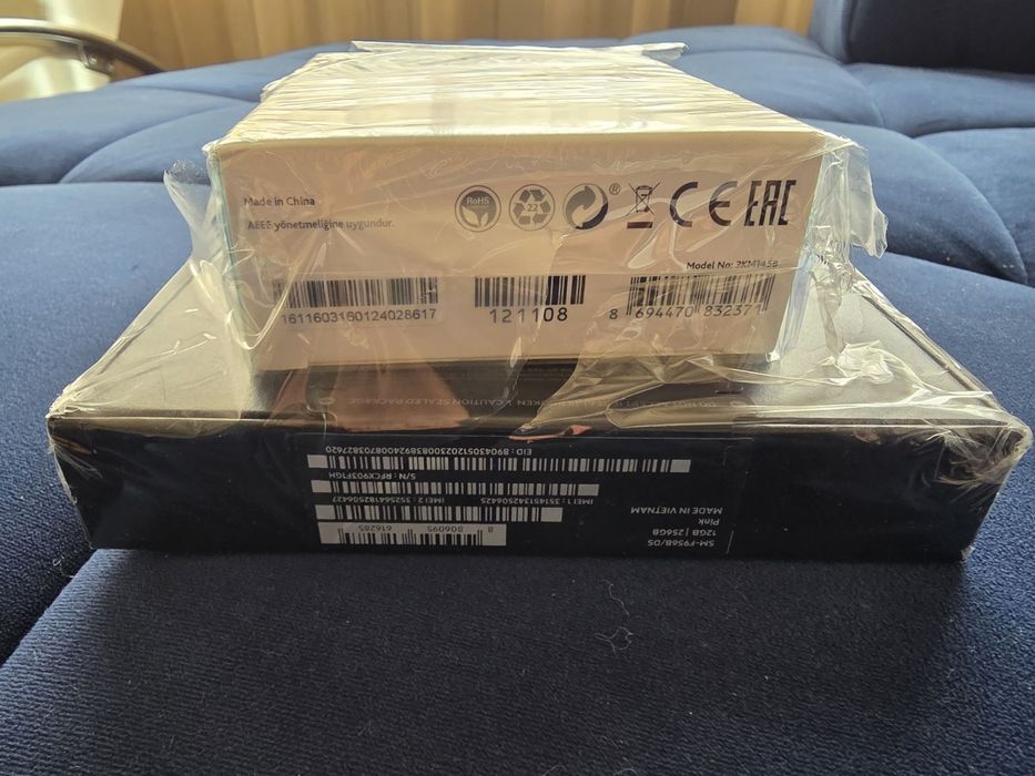 Самсунг фолд 6 / FOLD 6 - НОВ