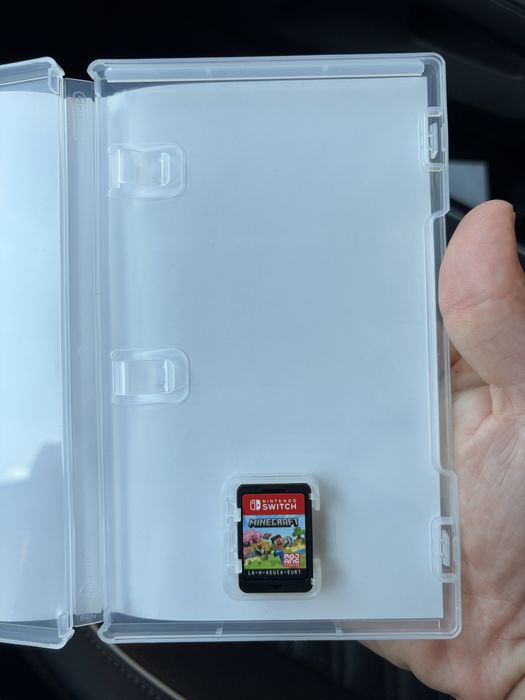 Minecraft и Super Mario Odissey за Nintendo Switch 2
