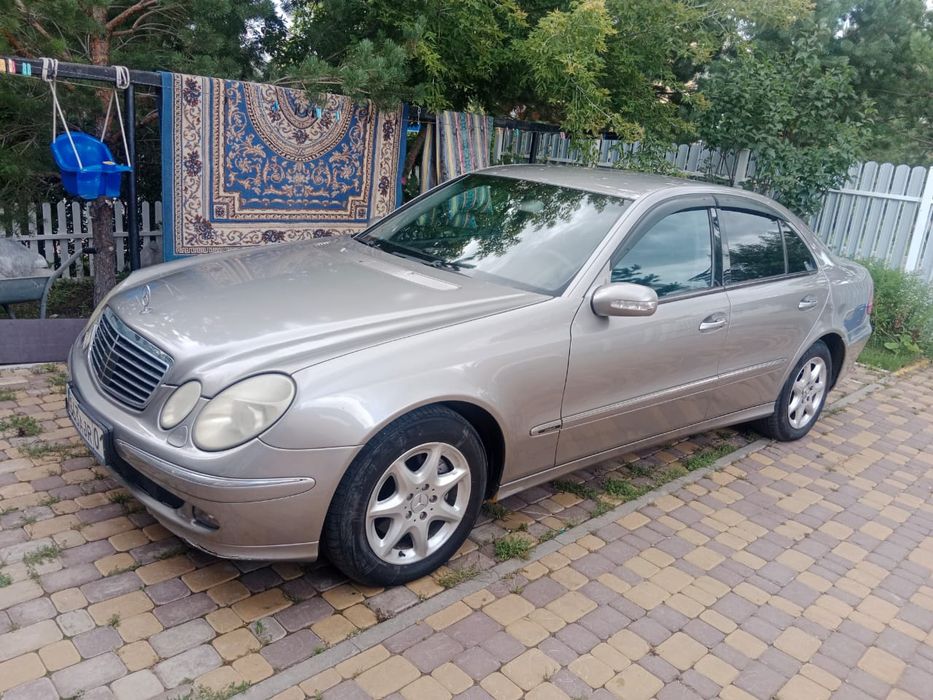 Продам Мерседес Е класс