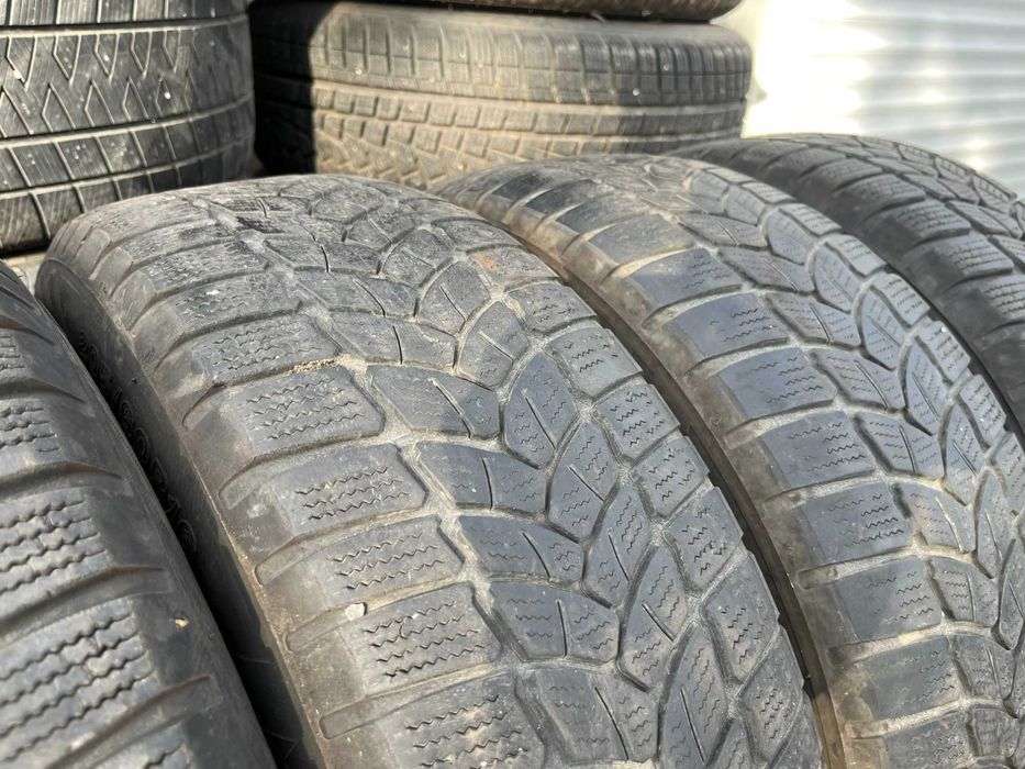 4бр зимни гуми DUNLOP  205/60/16 с ДОТ 44/2019г