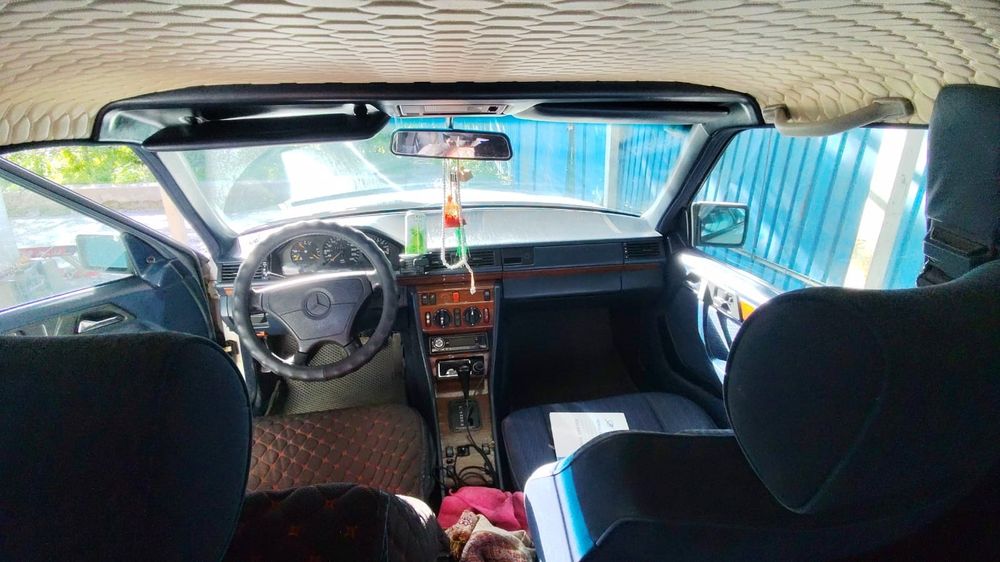 Мерседес mercedes benz e300