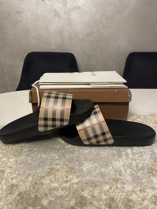 Burberry Slides 41/42