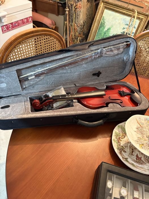 Vioara  in stare foarte buna