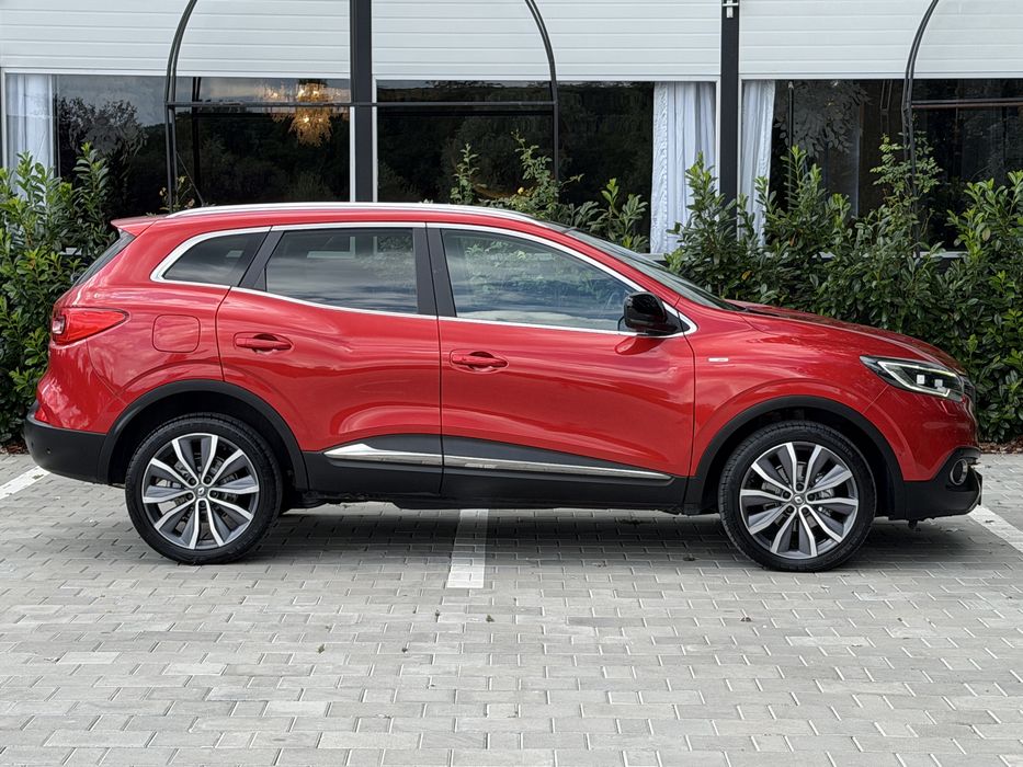 Renault Kadjar | 4x4 | Model BOSE | Euro6 | Panoramic | Camera | Navi |