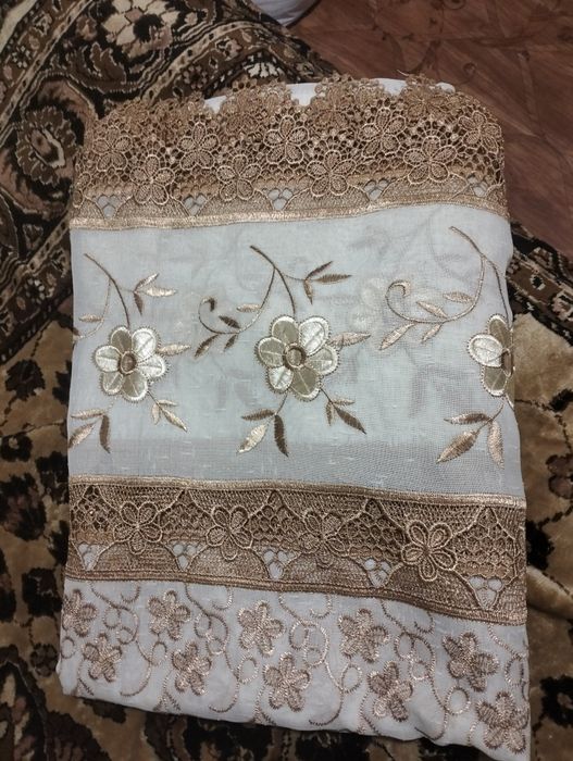 Продам шторы на кухню.