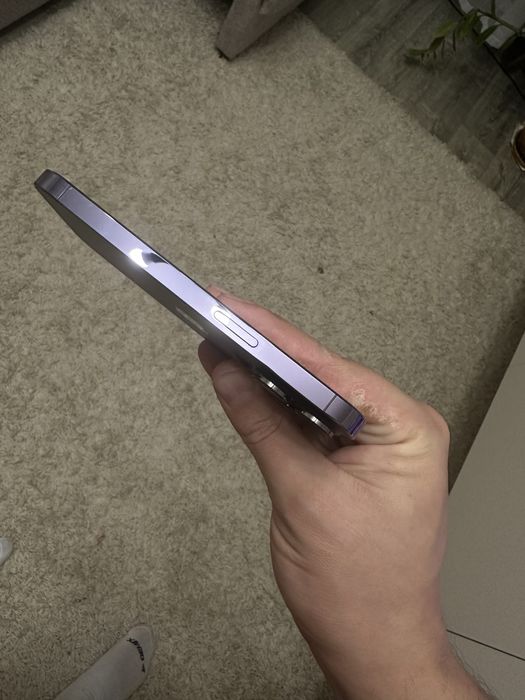 Продам iphone 14pro 128gb