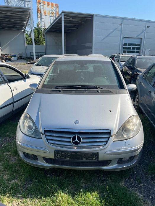 Dezmembrez Mercedes Benz A class W169 2007 gri argintiu Xenon cutie automata