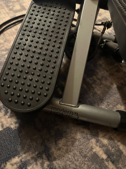 Stepper reglabil cu corzi