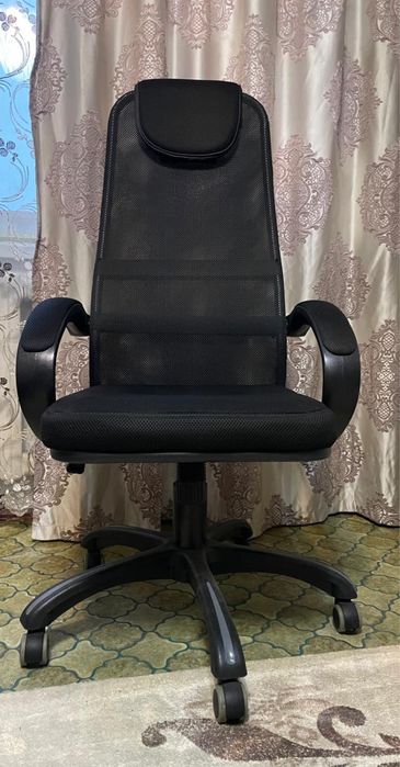 Продам офисное кресло
