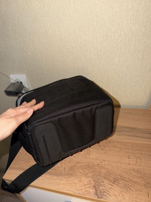 Продам сумку для фотоаппарата