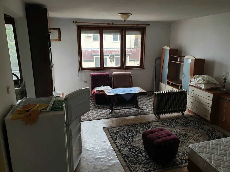 Дава се под наем  в Бургас, Възраждане - 20 кв.м за 153 € - Снимка #5