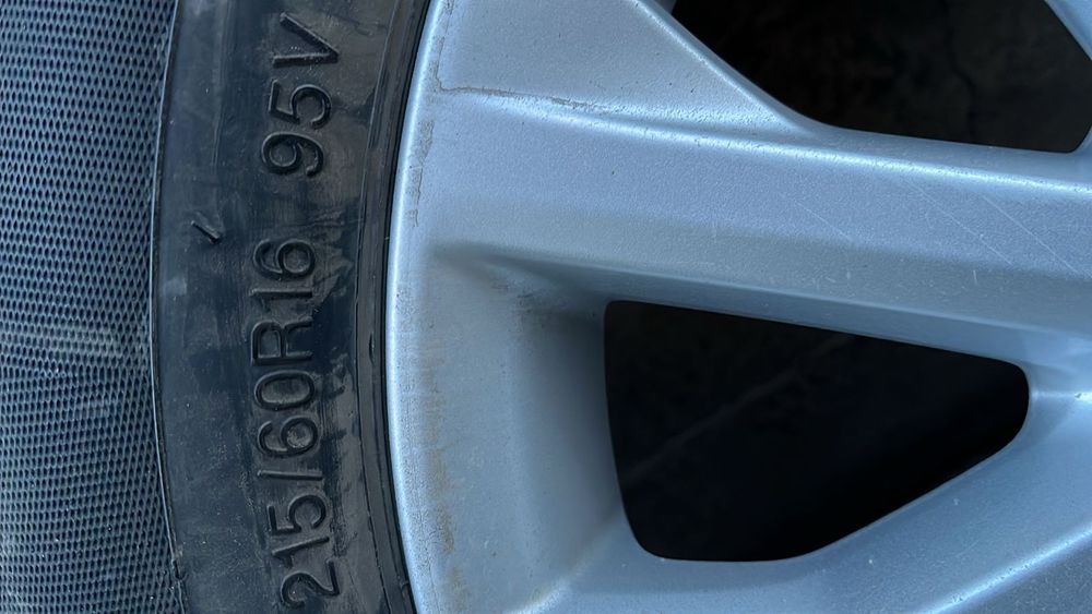 Продам диски с резиной